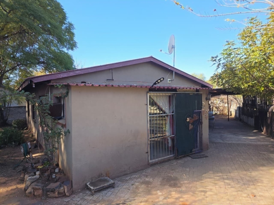 3 Bedroom Property for Sale in Oos Einde North West